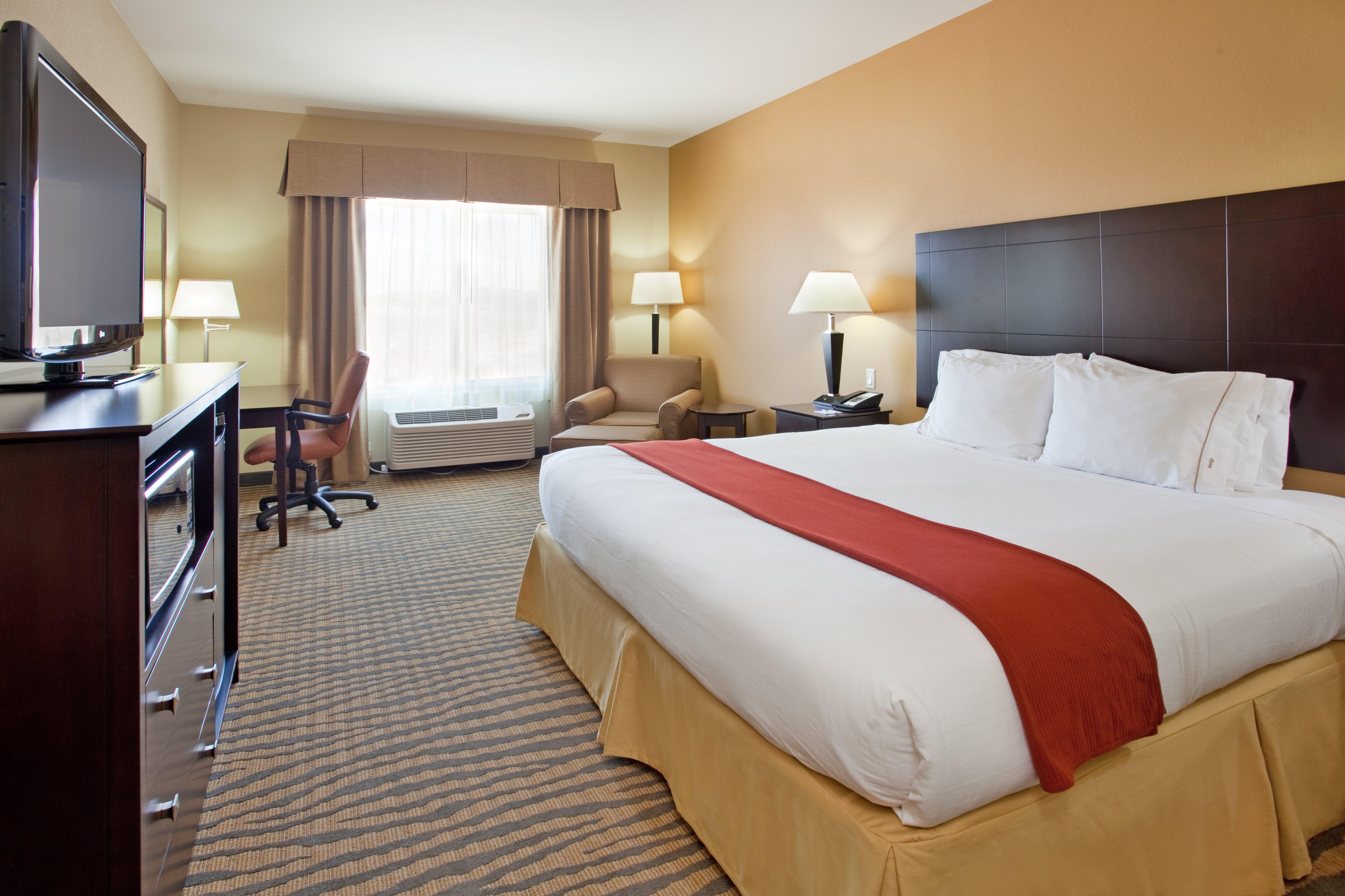 Holiday Inn Express & Suites Gallup East By Ihg Екстериор снимка