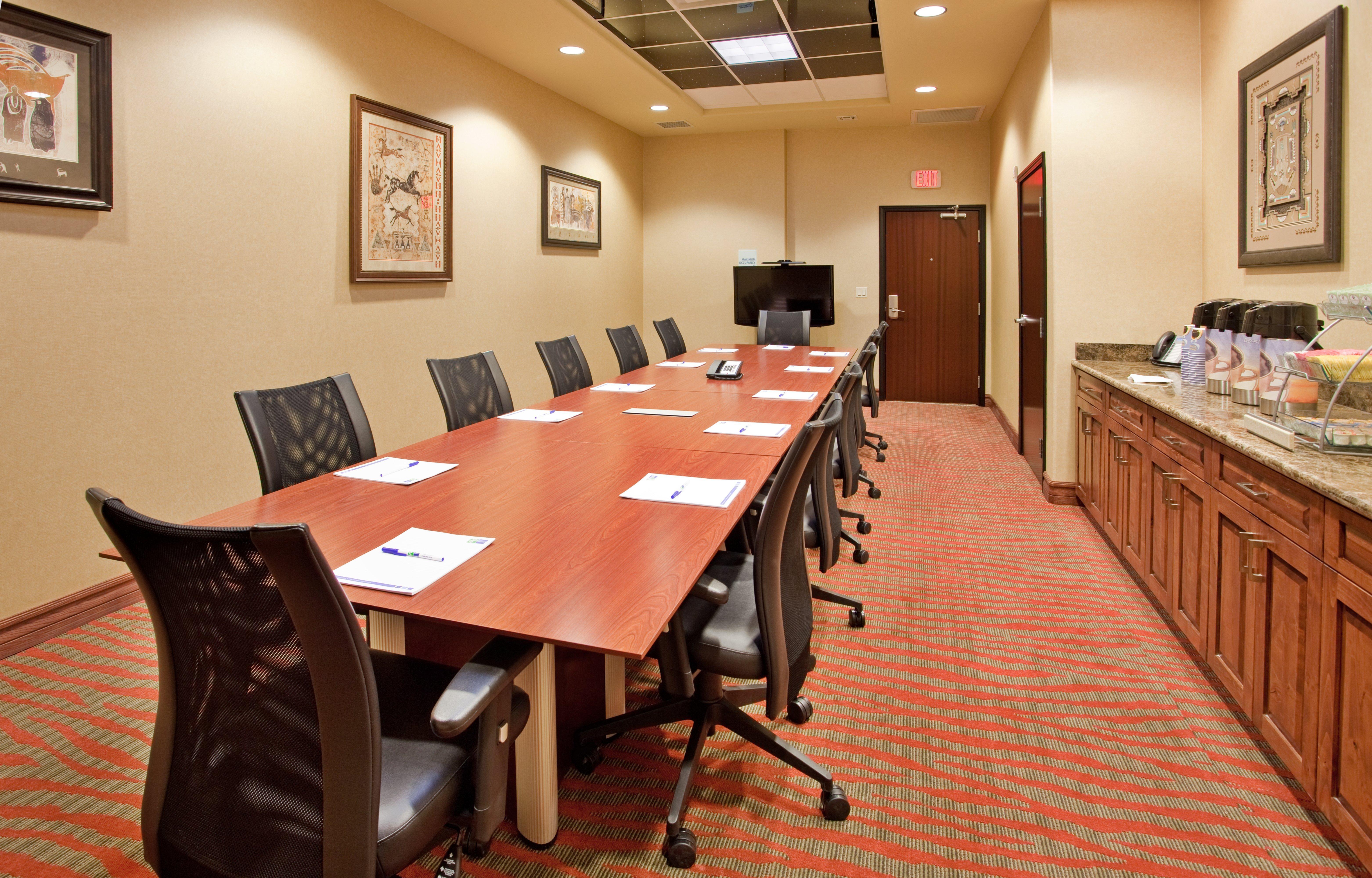 Holiday Inn Express & Suites Gallup East By Ihg Екстериор снимка