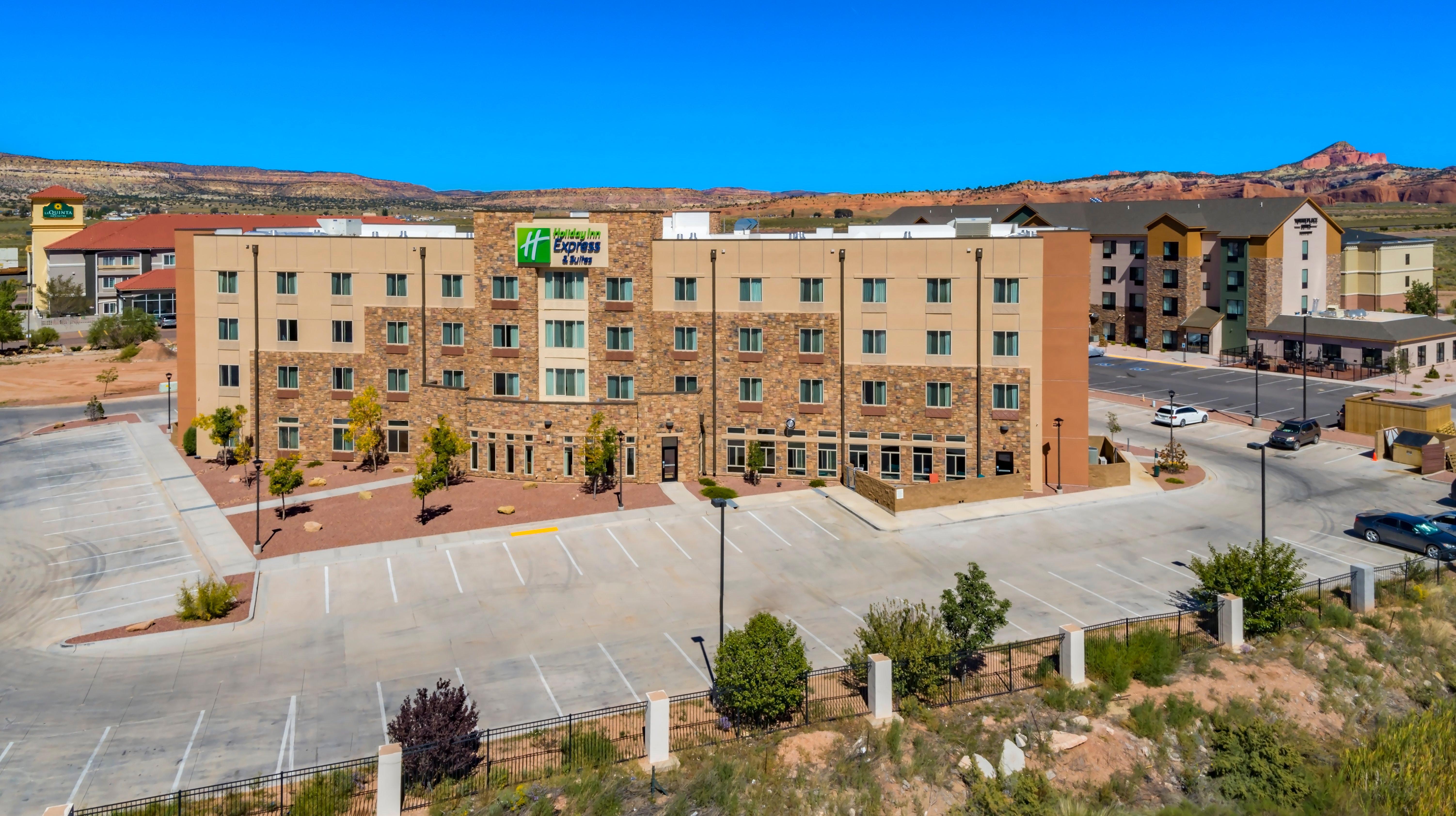 Holiday Inn Express & Suites Gallup East By Ihg Екстериор снимка