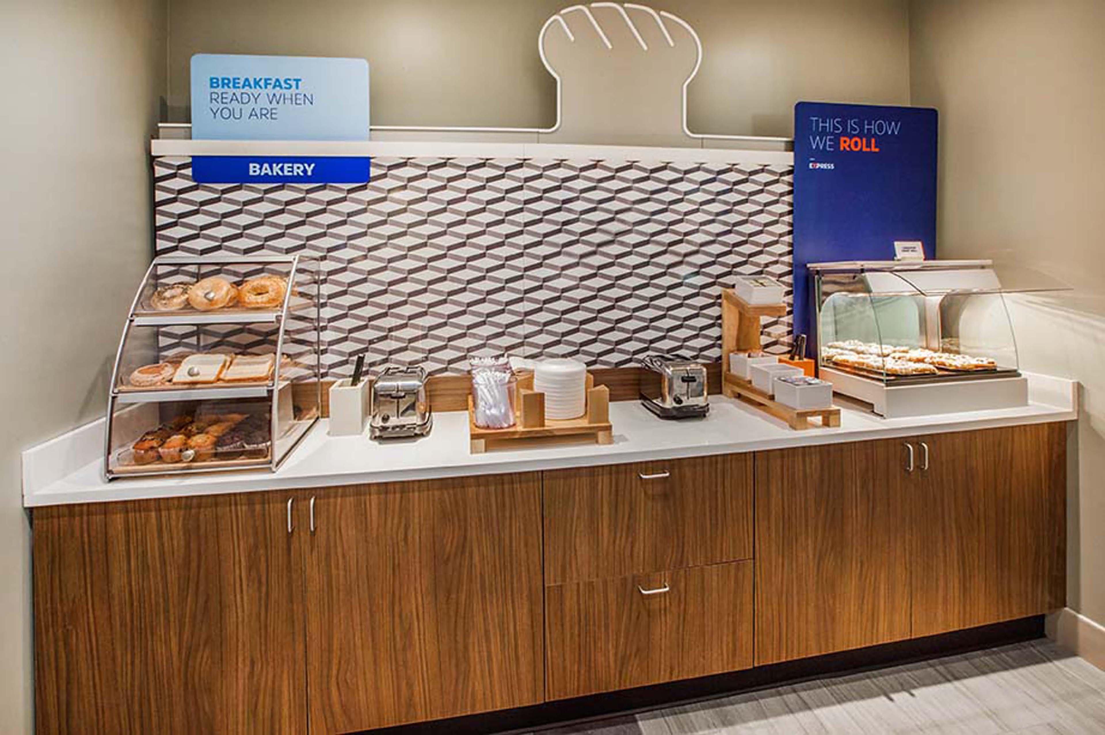 Holiday Inn Express & Suites Gallup East By Ihg Екстериор снимка