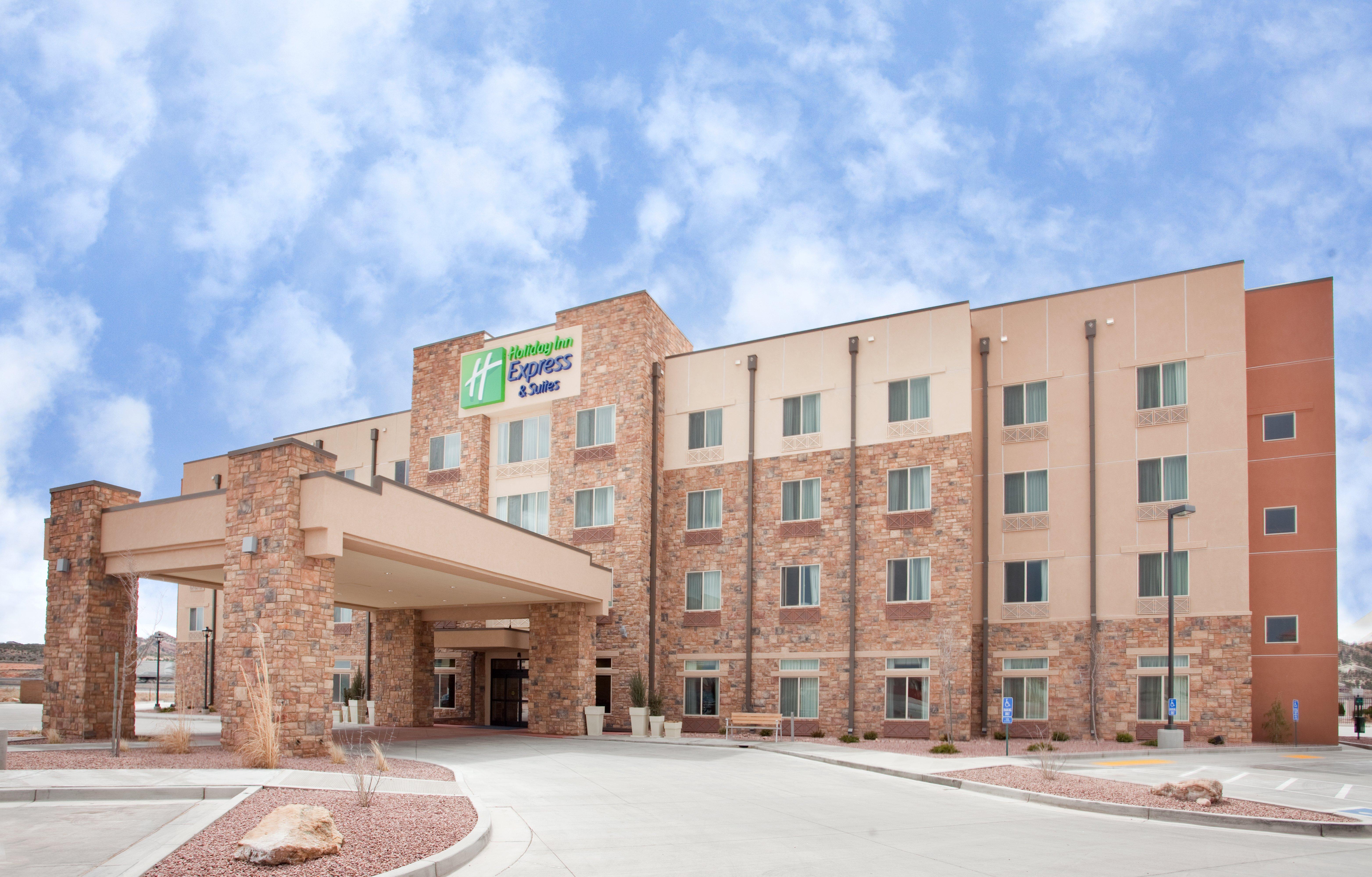 Holiday Inn Express & Suites Gallup East By Ihg Екстериор снимка