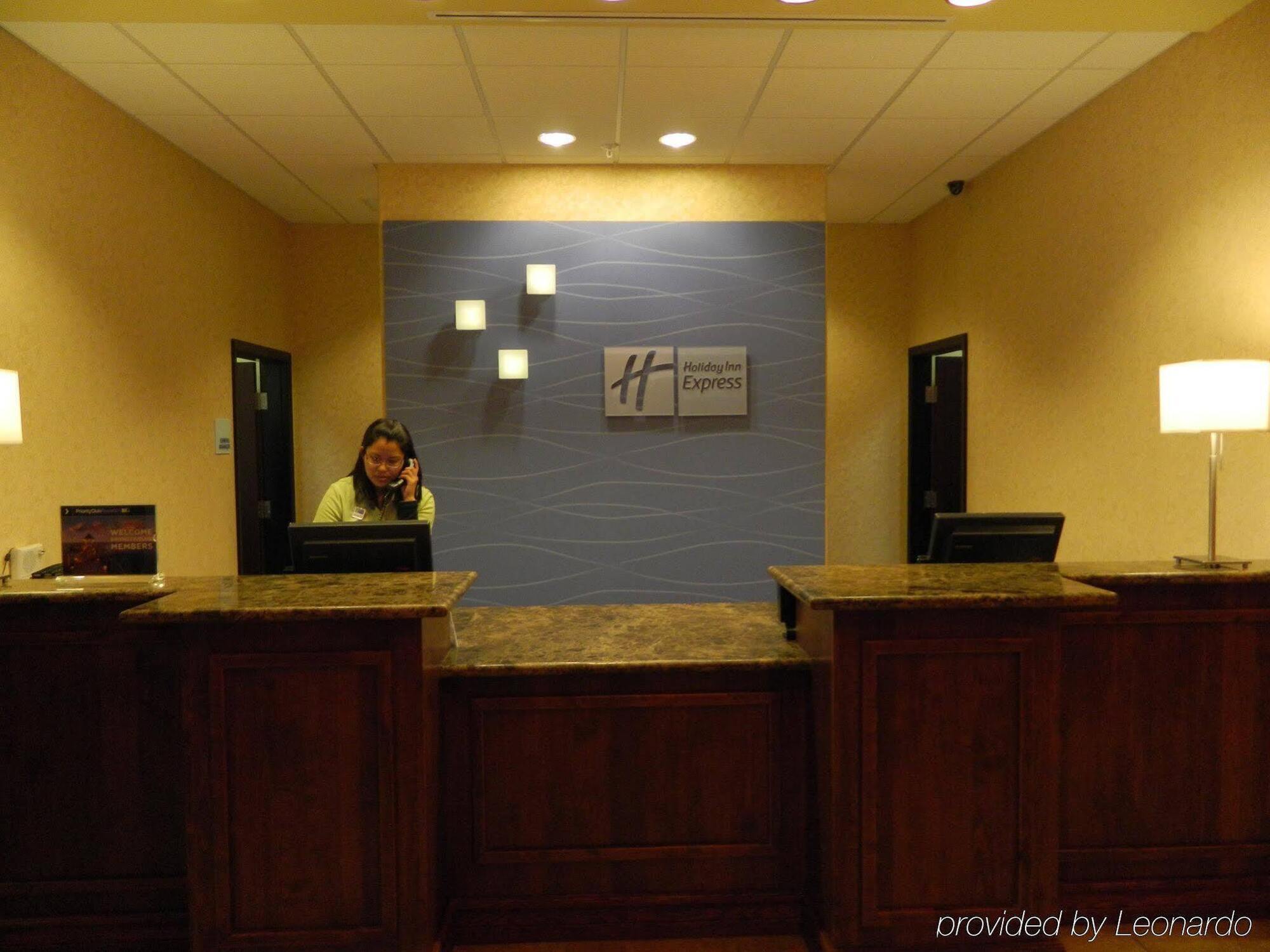 Holiday Inn Express & Suites Gallup East By Ihg Екстериор снимка